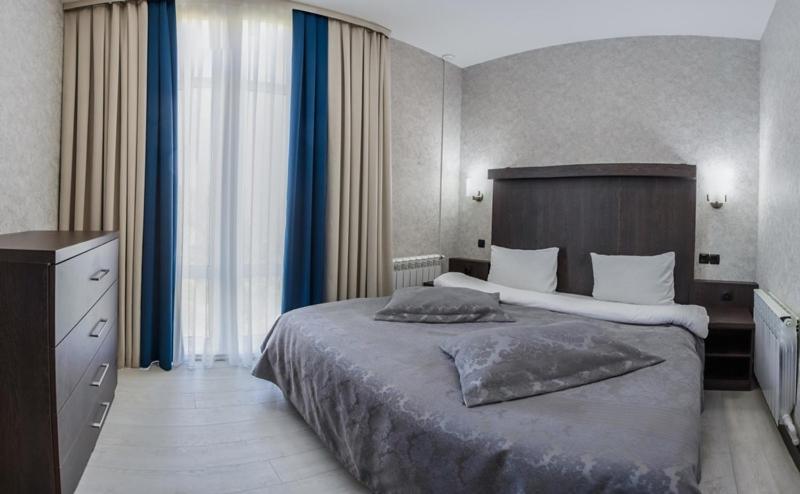Avenue Park Hotel Yusufkhona Exteriör bild